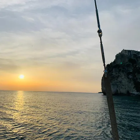 La Stanza Dei Desideri Affittacamere 3*